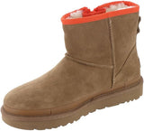 UGG Big Kid Classic Mini Zipper Tape Logo Boot, Chestnut, 5M US